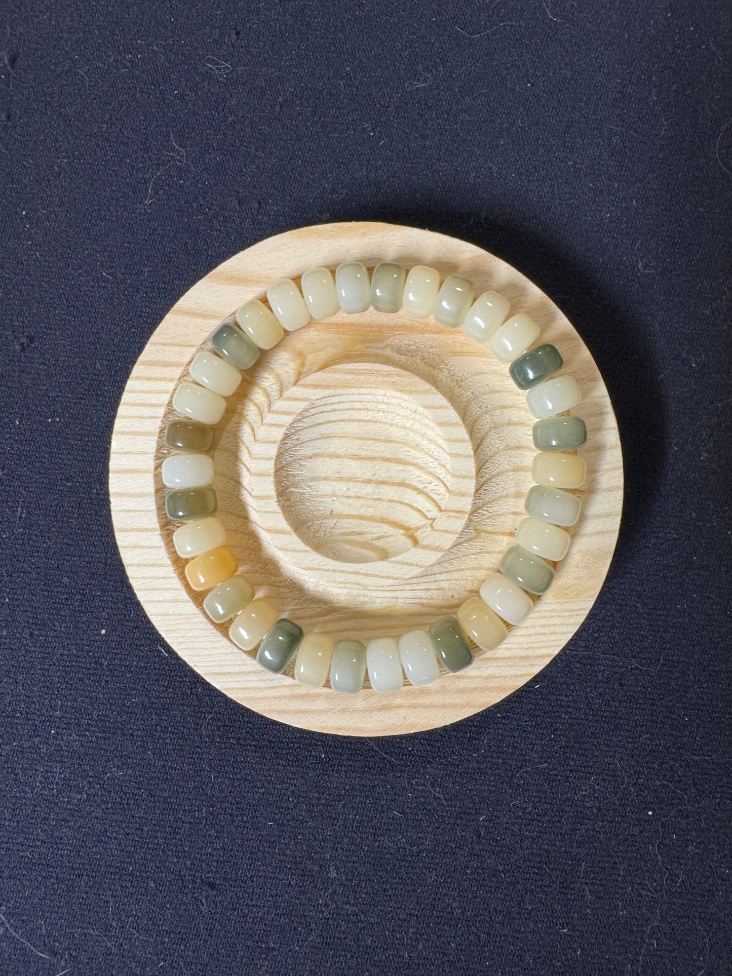 Bodhi Bright Green Pill Bracelet (A25)