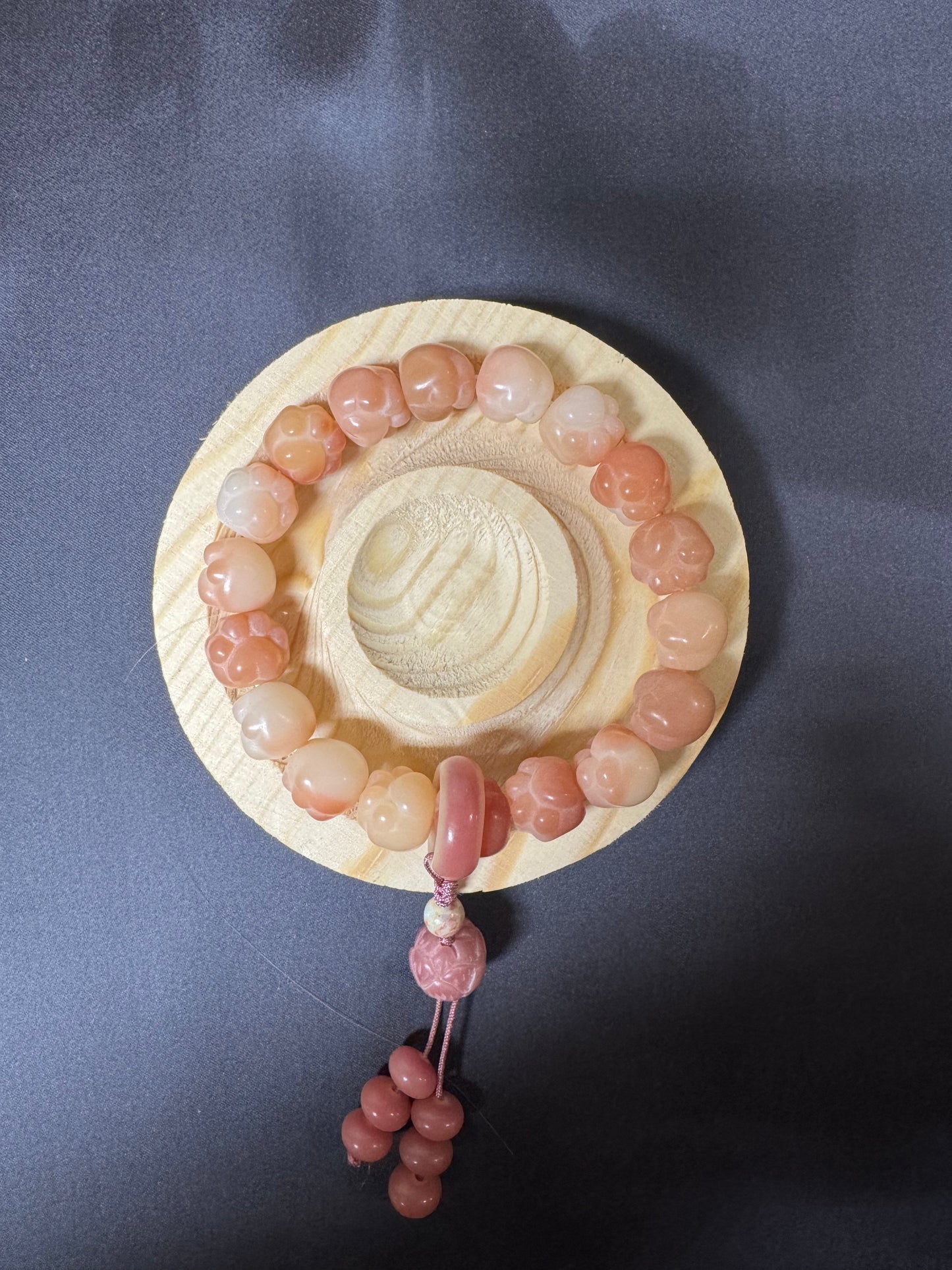 Bodhi Peachy Paw with Lotus Ring