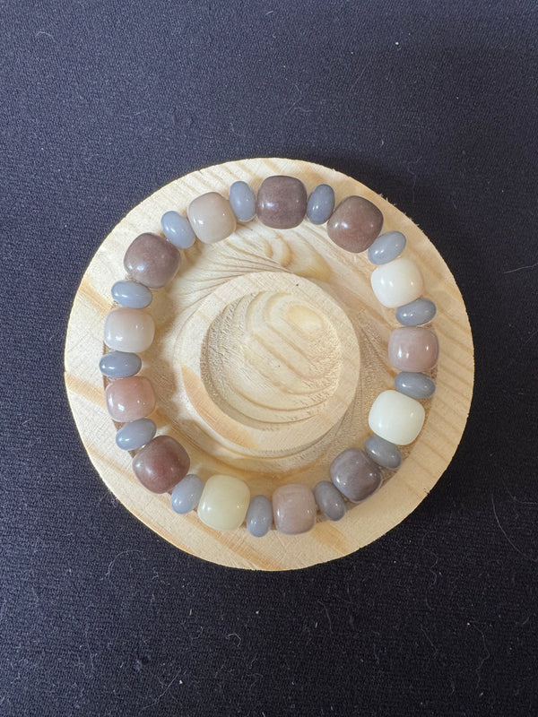 Bodhi Ash with Cobble Stone