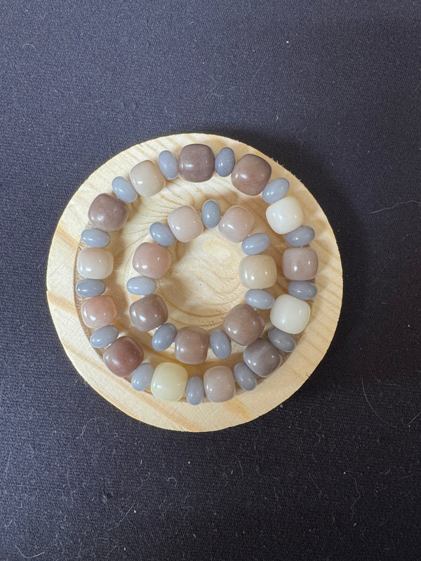 Bodhi Ash with Cobble Stone 2 Fidget and Bracelet Bundle